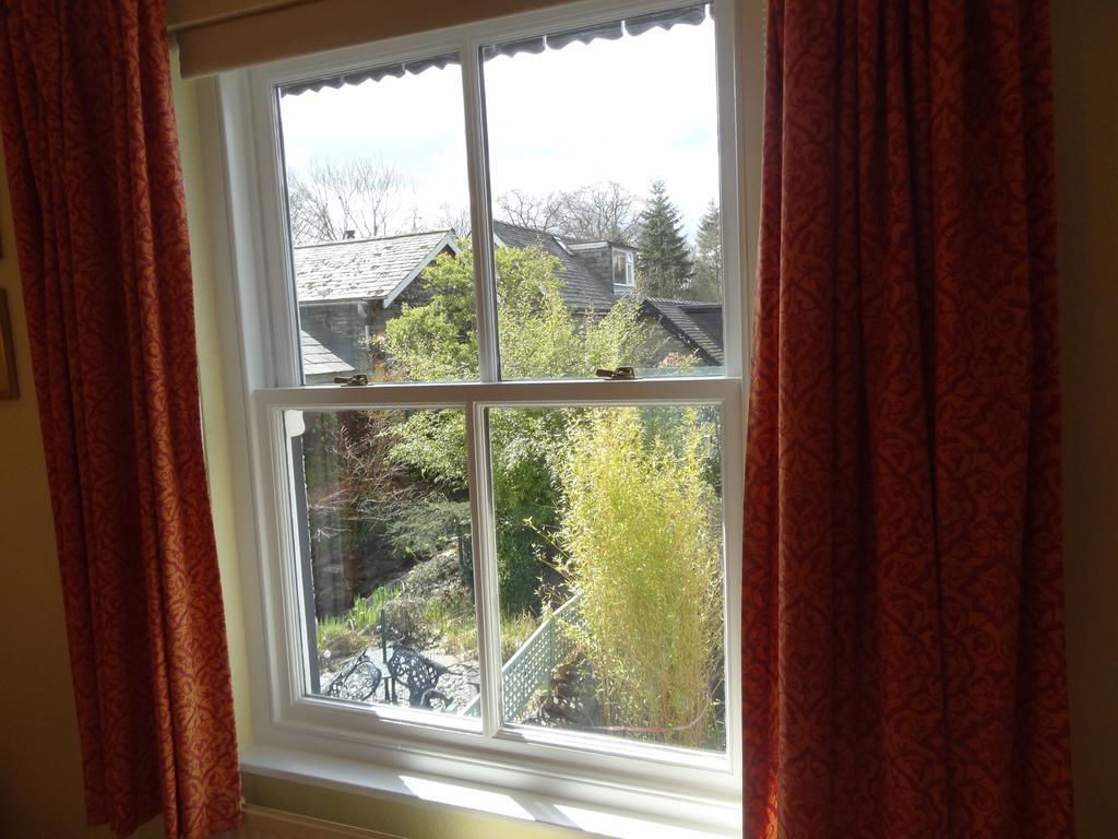 Mylne Bridge House Windermere Room photo